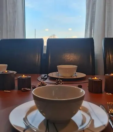 Dom wakacyjny Arctic Tromvik With Jacuzzi