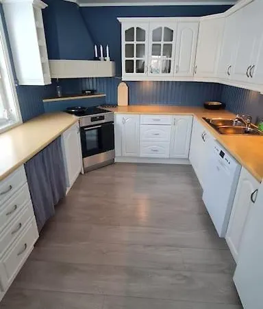 Arctic Tromvik With Jacuzzi Dom wakacyjny