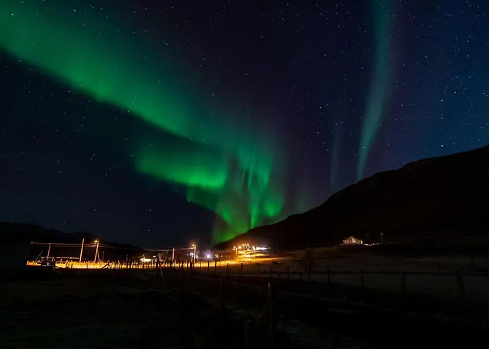Casa de Férias Arctic Tromvik With Jacuzzi